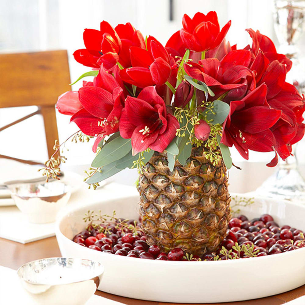 Pineapple Vase Christmas Centerpiece ideas